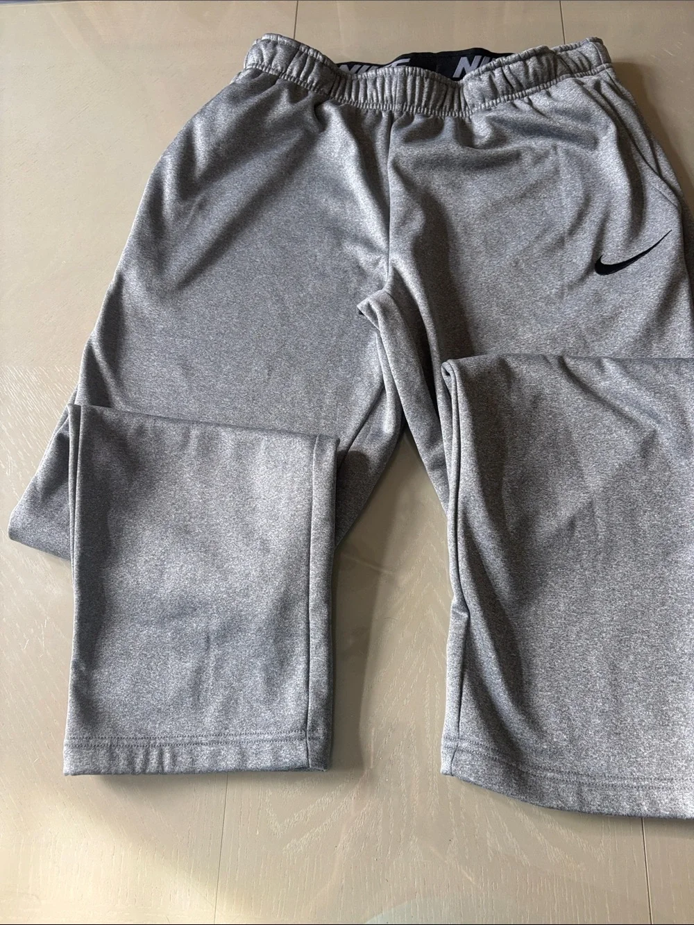 Nike Gray Men's Dri-FIT Jogger Sweatpants Large